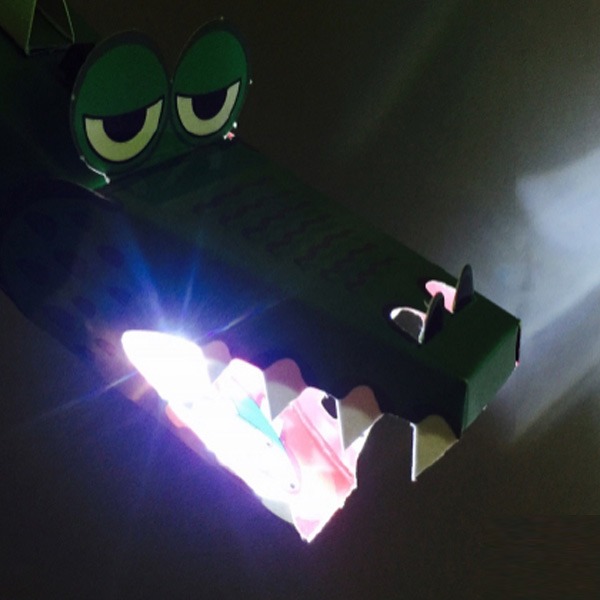 [유비네3871] 손전등만들기(5인용)  /전광판의 원리 악어 모양 종이 손전지 LED 플래시 만들기